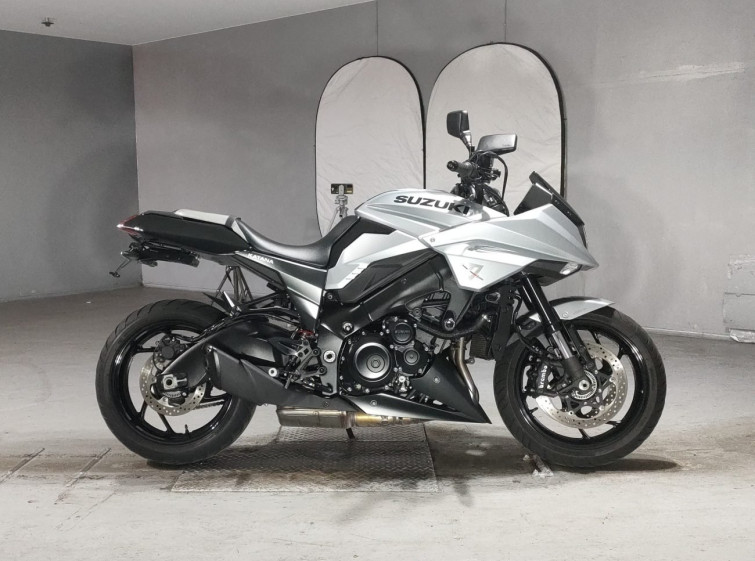 Мотоцикл Suzuki GSX-S1000S KATANA с пробегом 25219 km