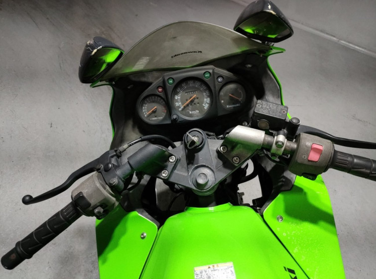 Мотоцикл Kawasaki NINJA250R с пробегом 33940 km