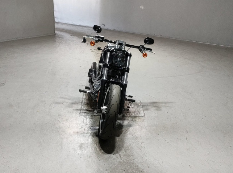 Мотоцикл HD BREAKOUT FXBRS1870 с пробегом 2315 km