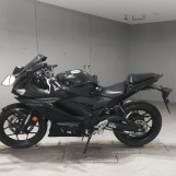Мотоцикл Yamaha YZF-R25 с пробегом 2110 km