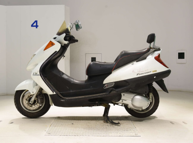 Мотоцикл Honda FORESIGHT SE з пробігом 12066 km