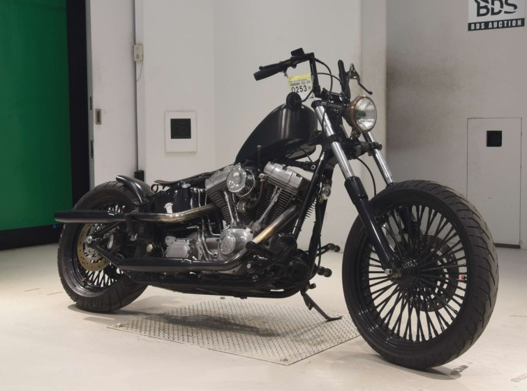Мотоцикл HD HERITAGE FLSTC1450 з пробігом 4 km