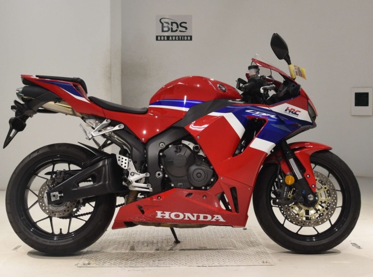 Мотоцикл Honda CBR600RR с пробегом 8607 km
