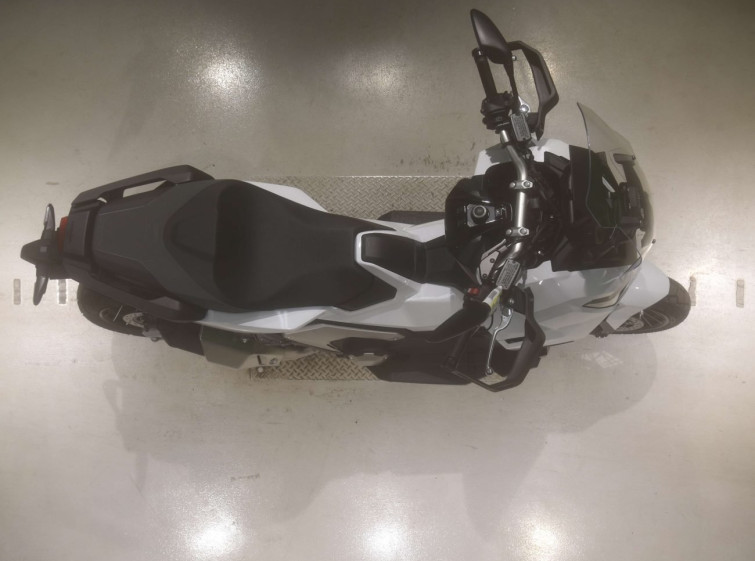 Мотоцикл Honda X-ADV750-2 с пробегом 694 km