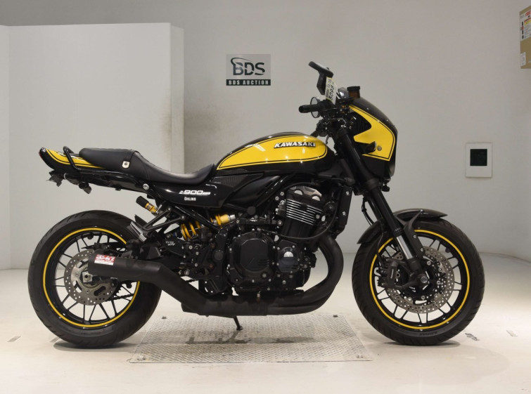 Мотоцикл Kawasaki Z900RS с пробегом 12098 km