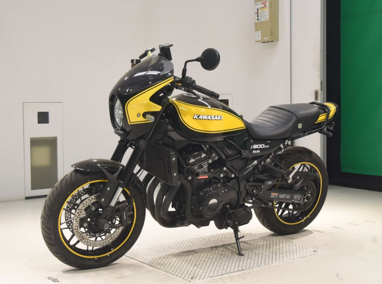 Мотоцикл Kawasaki Z900RS с пробегом 12098 km