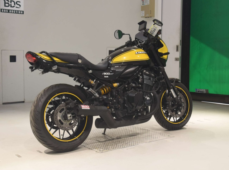 Мотоцикл Kawasaki Z900RS с пробегом 12098 km