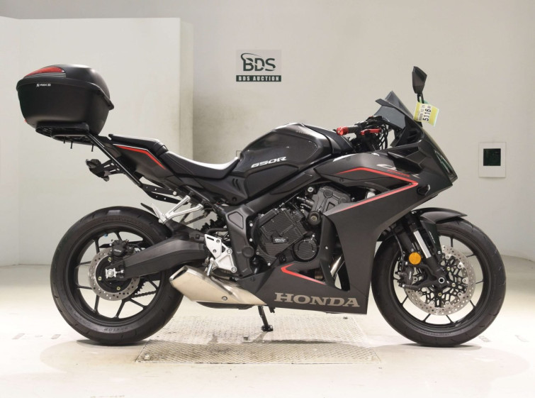 Мотоцикл Honda CB650R-2E CLUTCH с пробегом 174 km