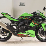 Мотоцикл Kawasaki ZX-4RR с пробегом 4462 km