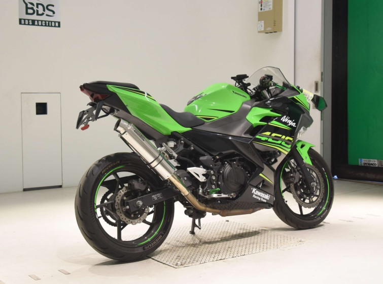 Мотоцикл Kawasaki NINJA400 с пробегом 19937 km