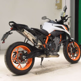 Мотоцикл KTM 890 DUKE R с пробегом 9328 km