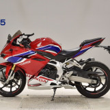 Мотоцикл Honda CBR250RR с пробегом 15876 km