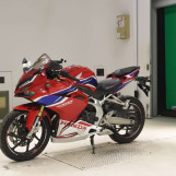 Мотоцикл Honda CBR250RR с пробегом 15876 km