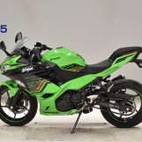 Мотоцикл Kawasaki NINJA250 з пробігом 2236 km