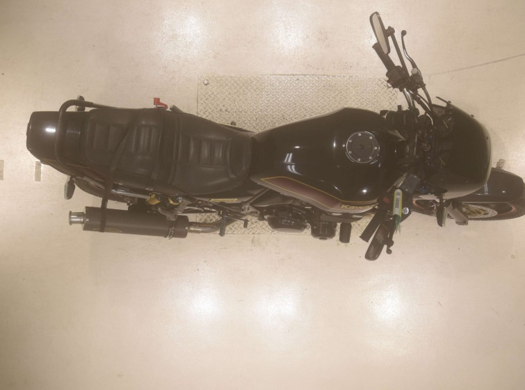 Мотоцикл Kawasaki ZRX400 с пробегом 95329 km