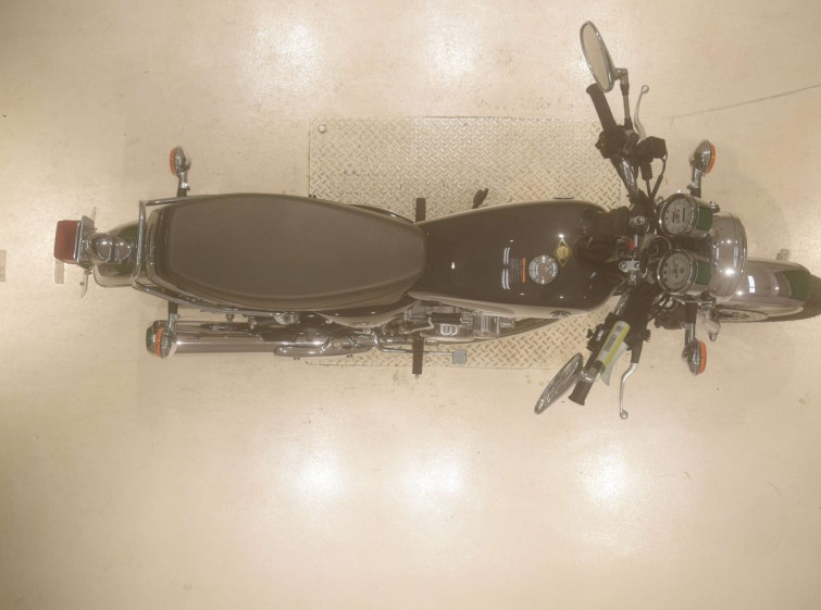 Мотоцикл Yamaha SR400 с пробегом 3958 km