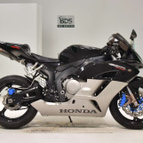 Мотоцикл Honda CBR1000RR с пробегом 17088 km