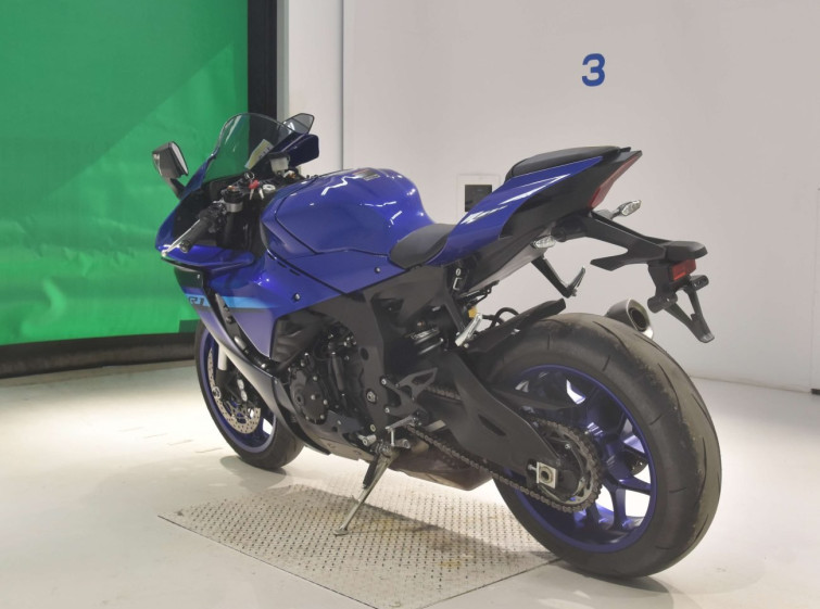 Мотоцикл Yamaha YZF-R1 с пробегом 5037 km