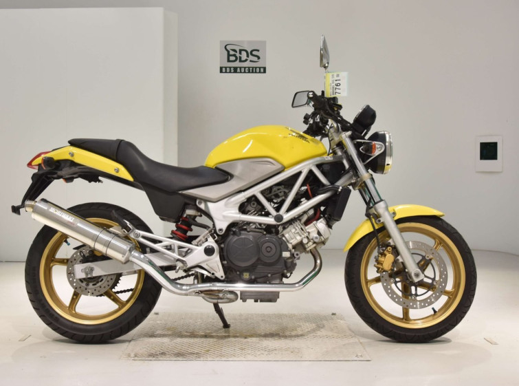 Мотоцикл Honda VTR250 с пробегом 24744 km