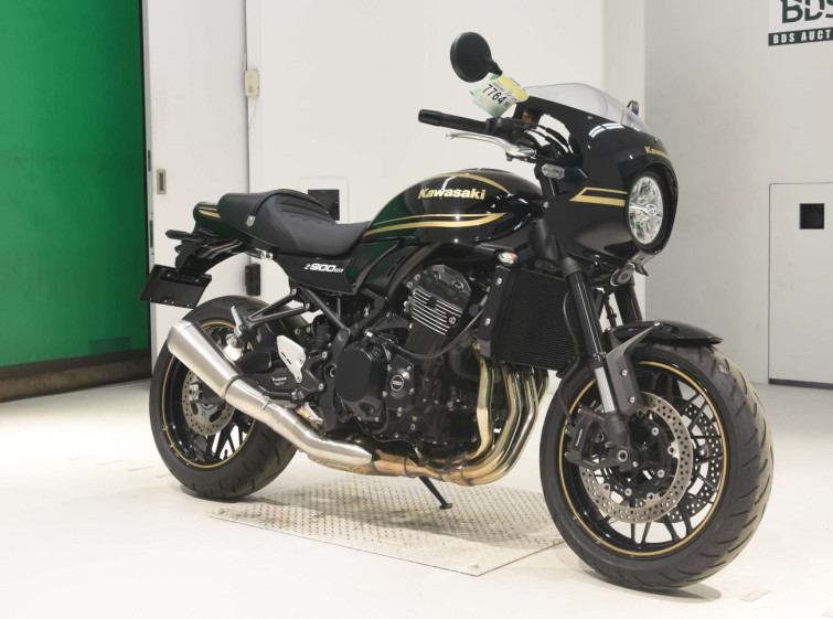 Мотоцикл Kawasaki Z900RS CAFE з пробігом 10910 km