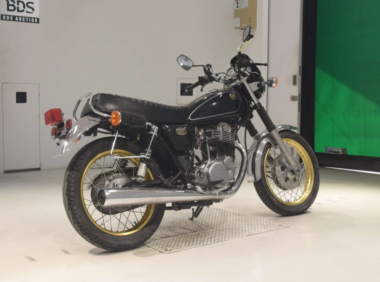 Мотоцикл Yamaha SR500 с пробегом 5428 km