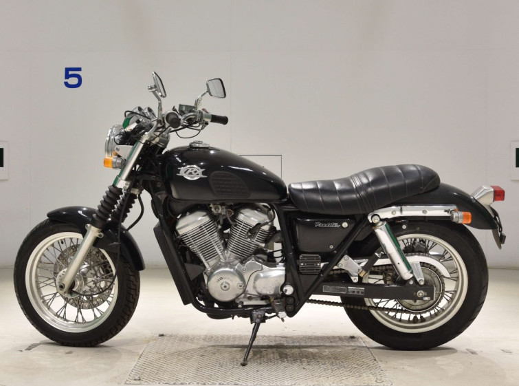 Мотоцикл Honda VRX400 с пробегом 36632 km