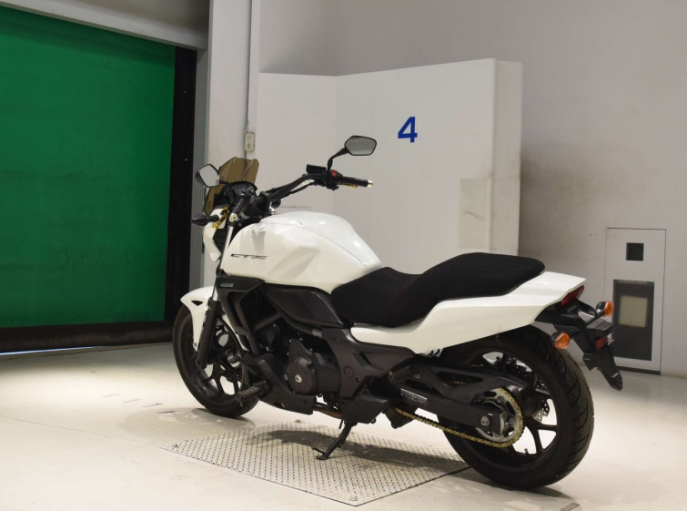 Мотоцикл Honda CTX700N с пробегом 23589 km
