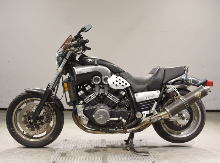 Мотоцикл Yamaha V-MAX1200 з пробігом 3716 km