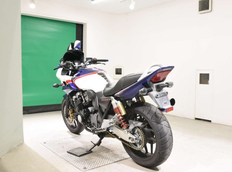 Мотоцикл Honda CB400SFV BOLDOR з пробігом 56737 km