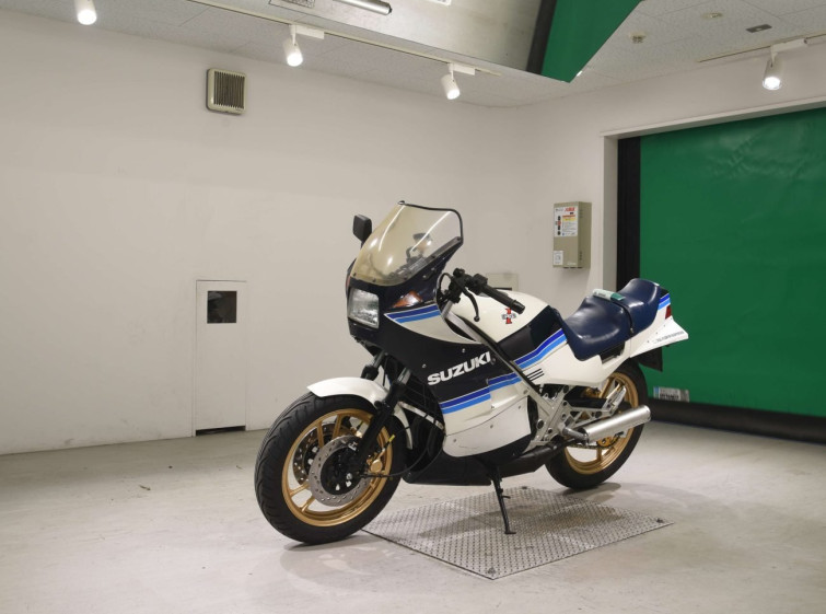 Мотоцикл Suzuki RG250 GAMMA с пробегом 6398 km