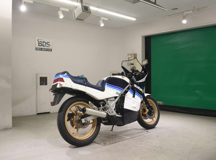 Мотоцикл Suzuki RG250 GAMMA с пробегом 6398 km