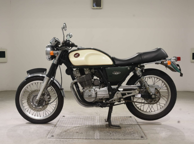 Мотоцикл Honda GB250 CLUBMAN с пробегом 17550 km