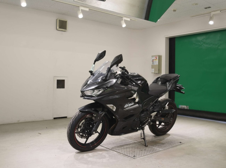 Мотоцикл Kawasaki NINJA250 с пробегом 41979 km