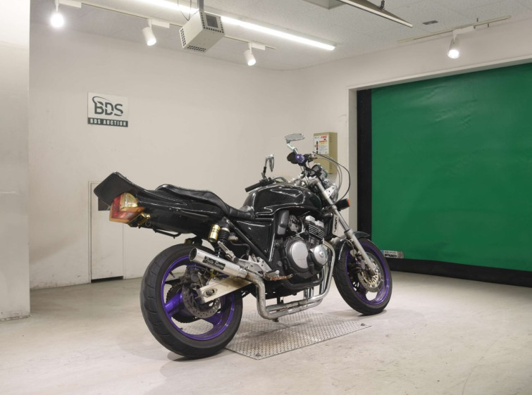 Мотоцикл Honda CB400SF с пробегом 42110 km