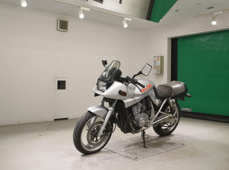 Мотоцикл Suzuki GSX250S KATANA с пробегом 9893 km