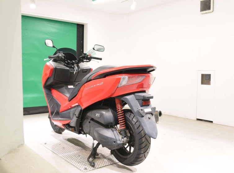 Мотоцикл Honda FORZA SI с пробегом 38697 km