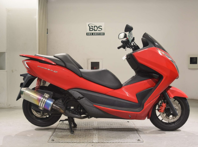 Мотоцикл Honda FORZA SI с пробегом 38697 km