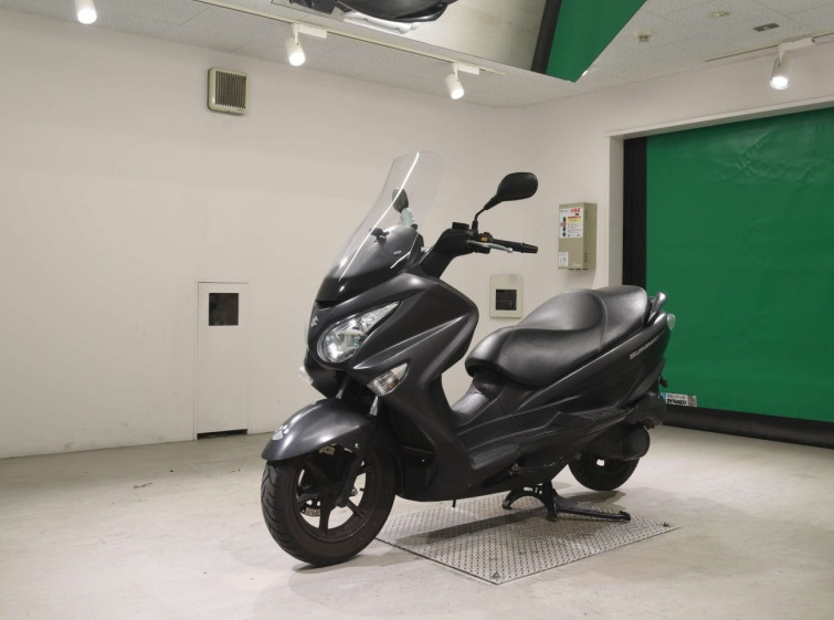 Мотоцикл Suzuki BURGMAN200 з пробігом 57124 km