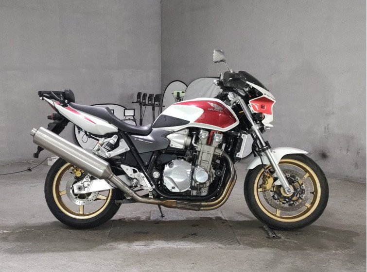 Мотоцикл Honda CB1300SF з пробігом 22669 km