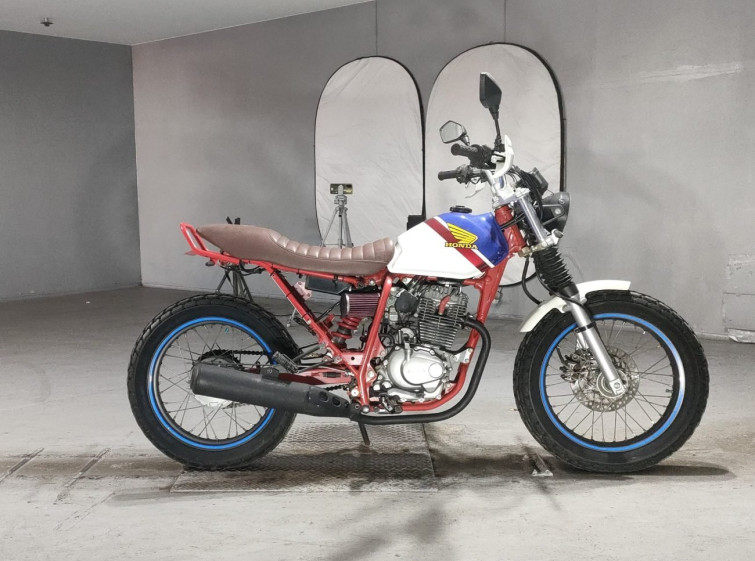 Мотоцикл Honda FTR223 с пробегом 6840 km