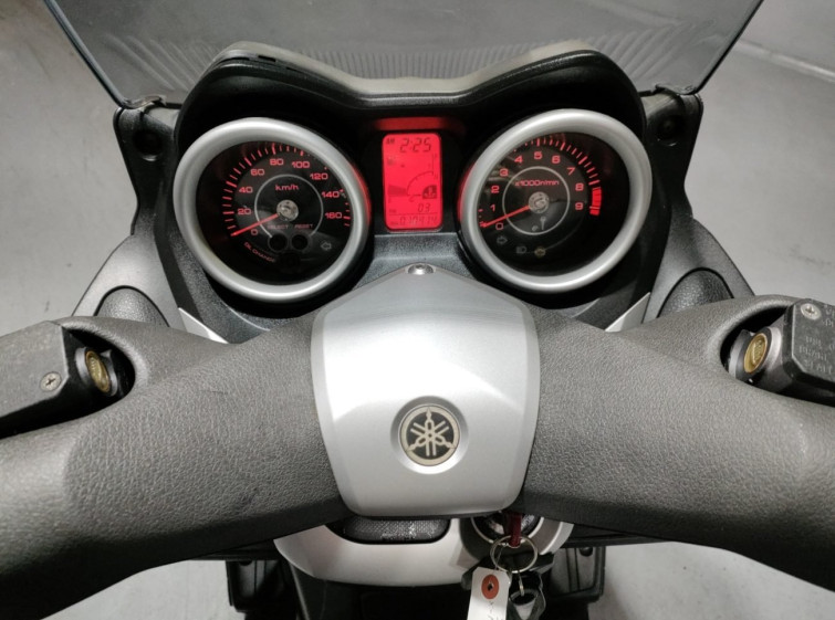 Мотоцикл Yamaha X-MAX250 с пробегом 10414 km