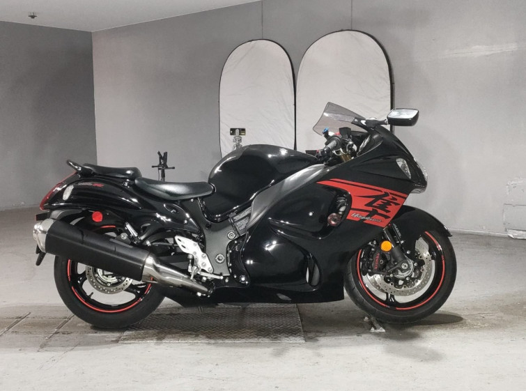 Мотоцикл Suzuki GSX1300R HAYABUSA с пробегом 2806 km