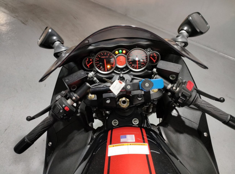 Мотоцикл Suzuki GSX1300R HAYABUSA с пробегом 2806 km