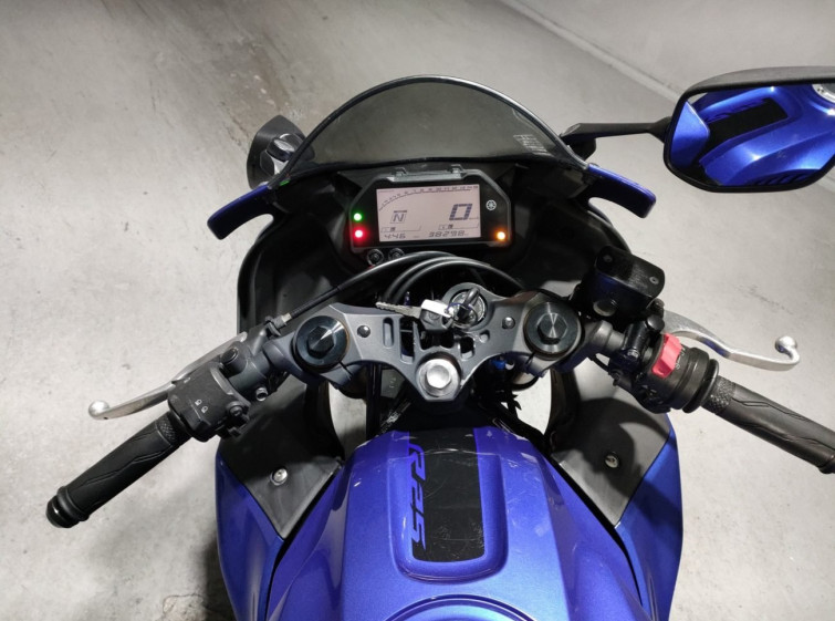 Мотоцикл Yamaha YZF-R25 с пробегом 38298 km