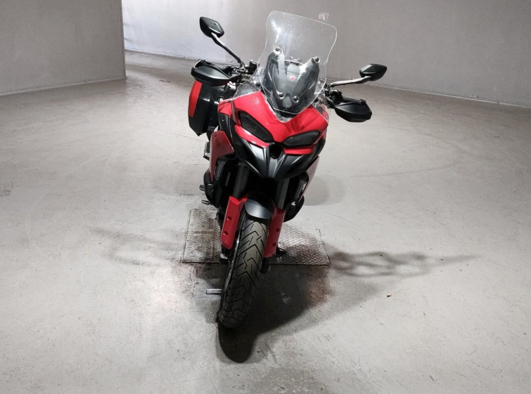 Мотоцикл Ducati MULTISTRADA V2S с пробегом 1755 km