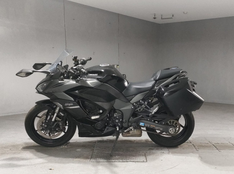 Мотоцикл Kawasaki NINJA1000SX с пробегом 62902 km
