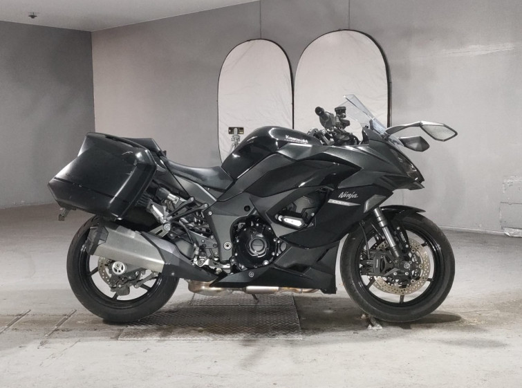 Мотоцикл Kawasaki NINJA1000SX с пробегом 62902 km