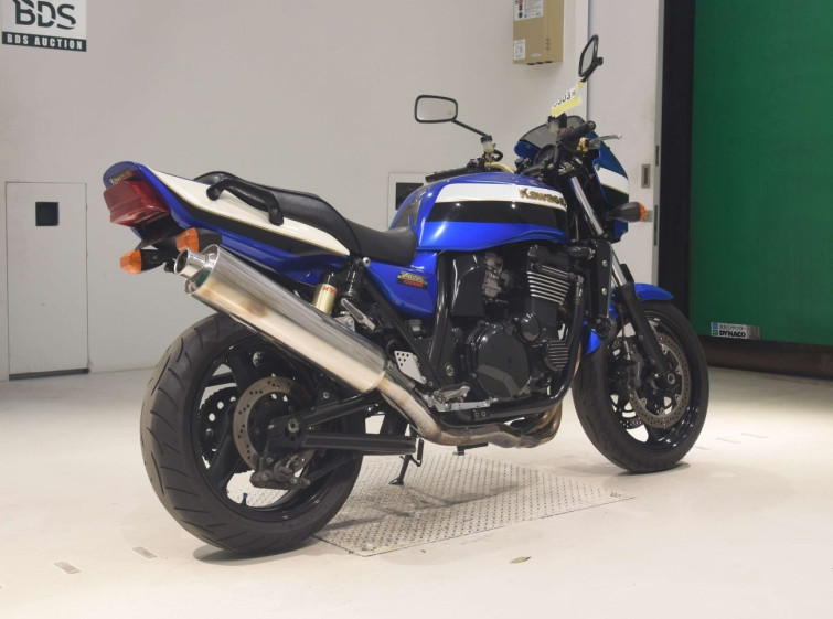 Мотоцикл Kawasaki ZRX1200R з пробігом 26618 km