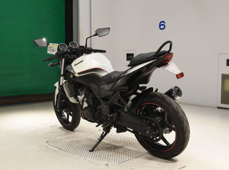 Мотоцикл Kawasaki NINJA250R с пробегом 35776 km