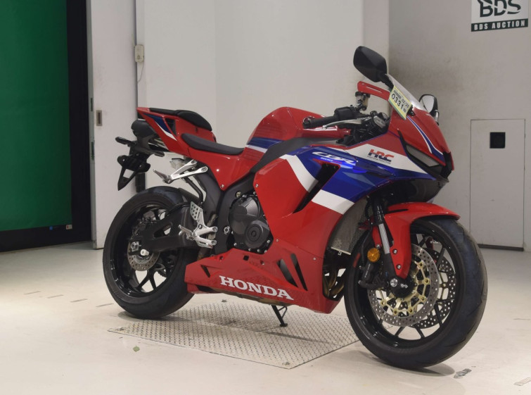 Мотоцикл Honda CBR600RR с пробегом 1206 km